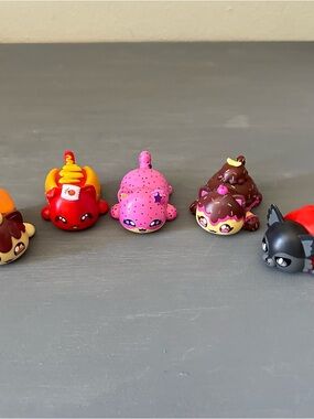 Set 5 Aphmau MeeMeows Collectible Figurine Mystery Toy Cat Mini Figure Bonkers
